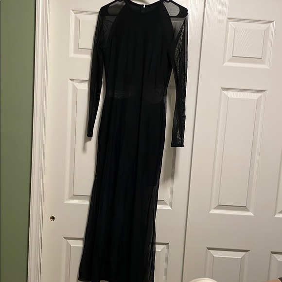 Dresses & Skirts - Black Sheath Dress with Raglan Long Sleeves and Mock Neck